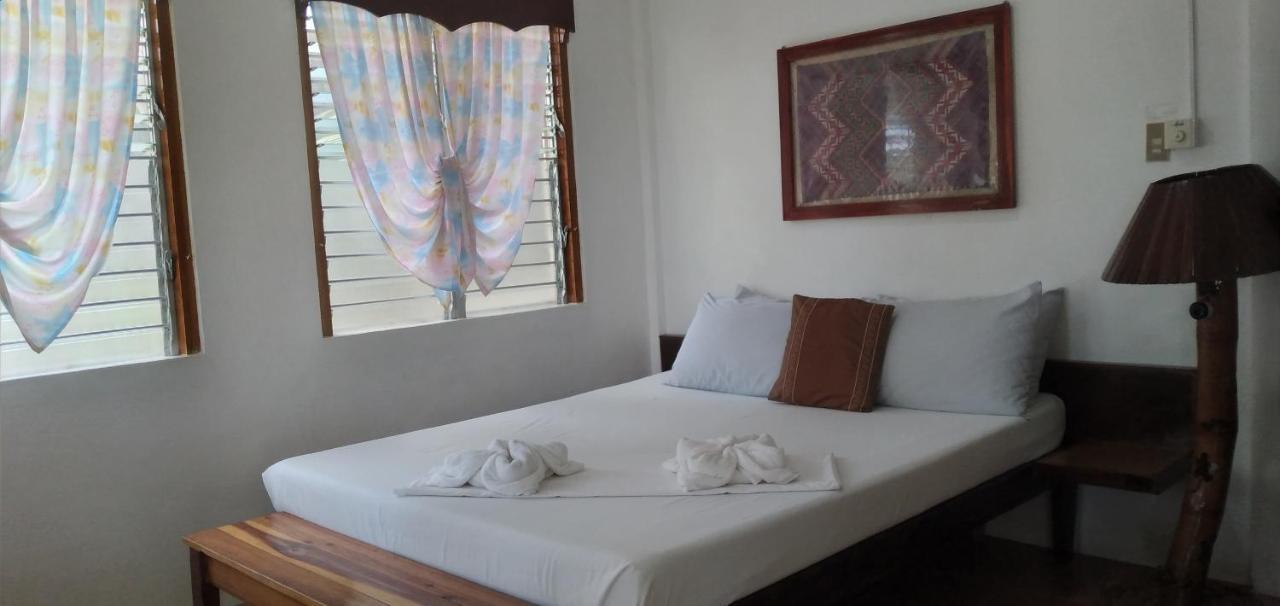 Summer Homes Beach Resort And Cottages Palawan Barton エクステリア 写真