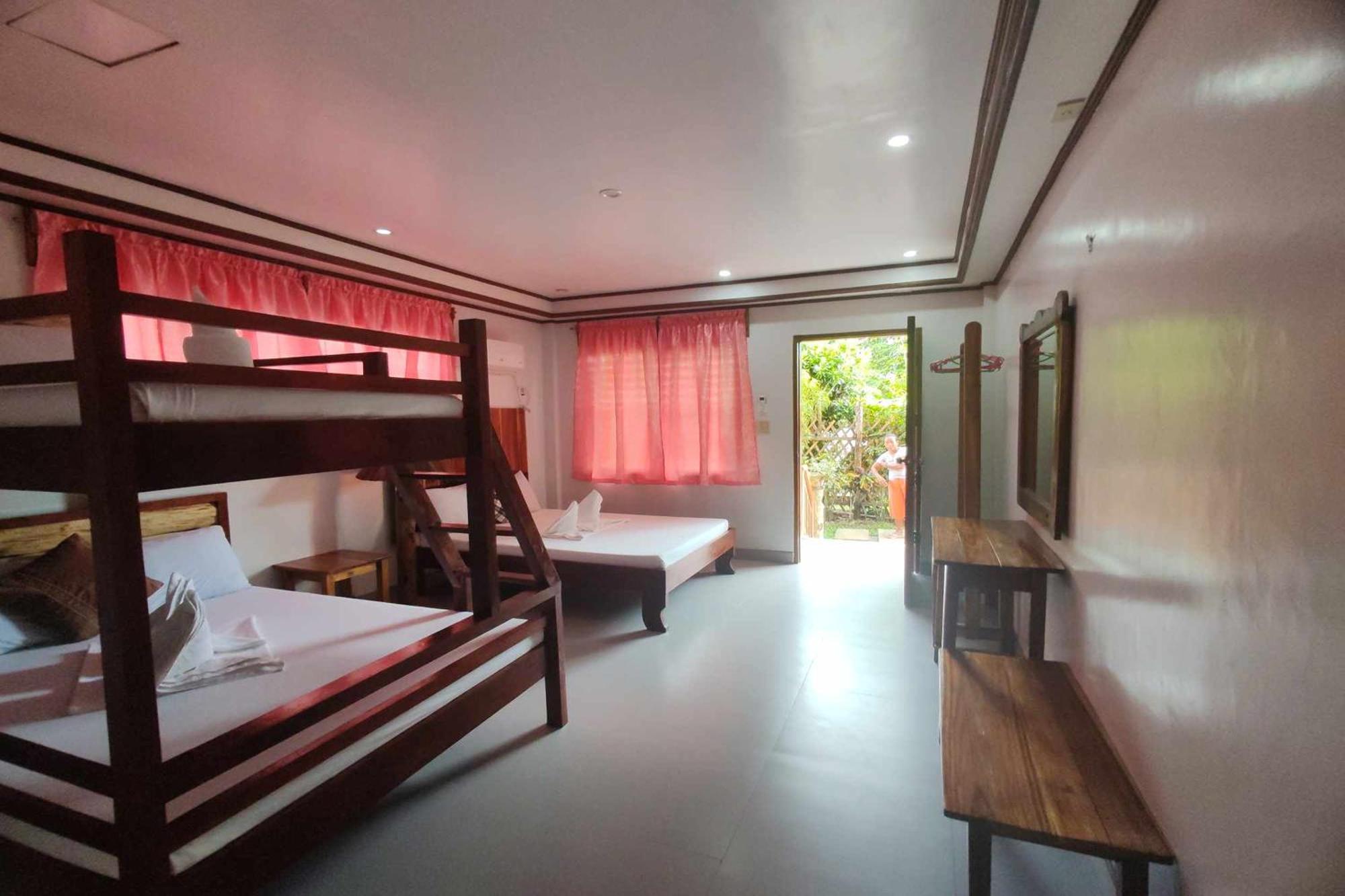 Summer Homes Beach Resort And Cottages Palawan Barton エクステリア 写真