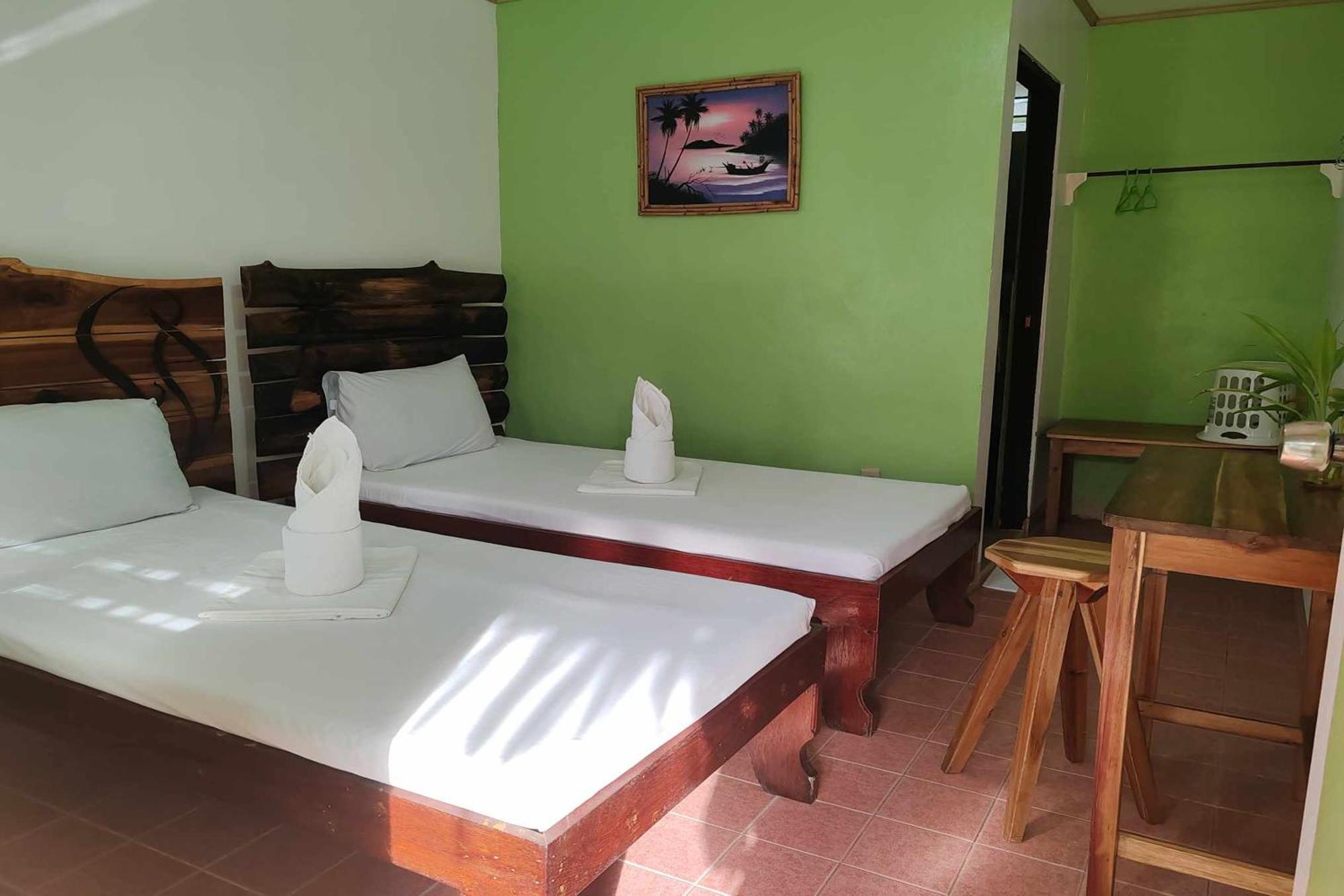 Summer Homes Beach Resort And Cottages Palawan Barton エクステリア 写真