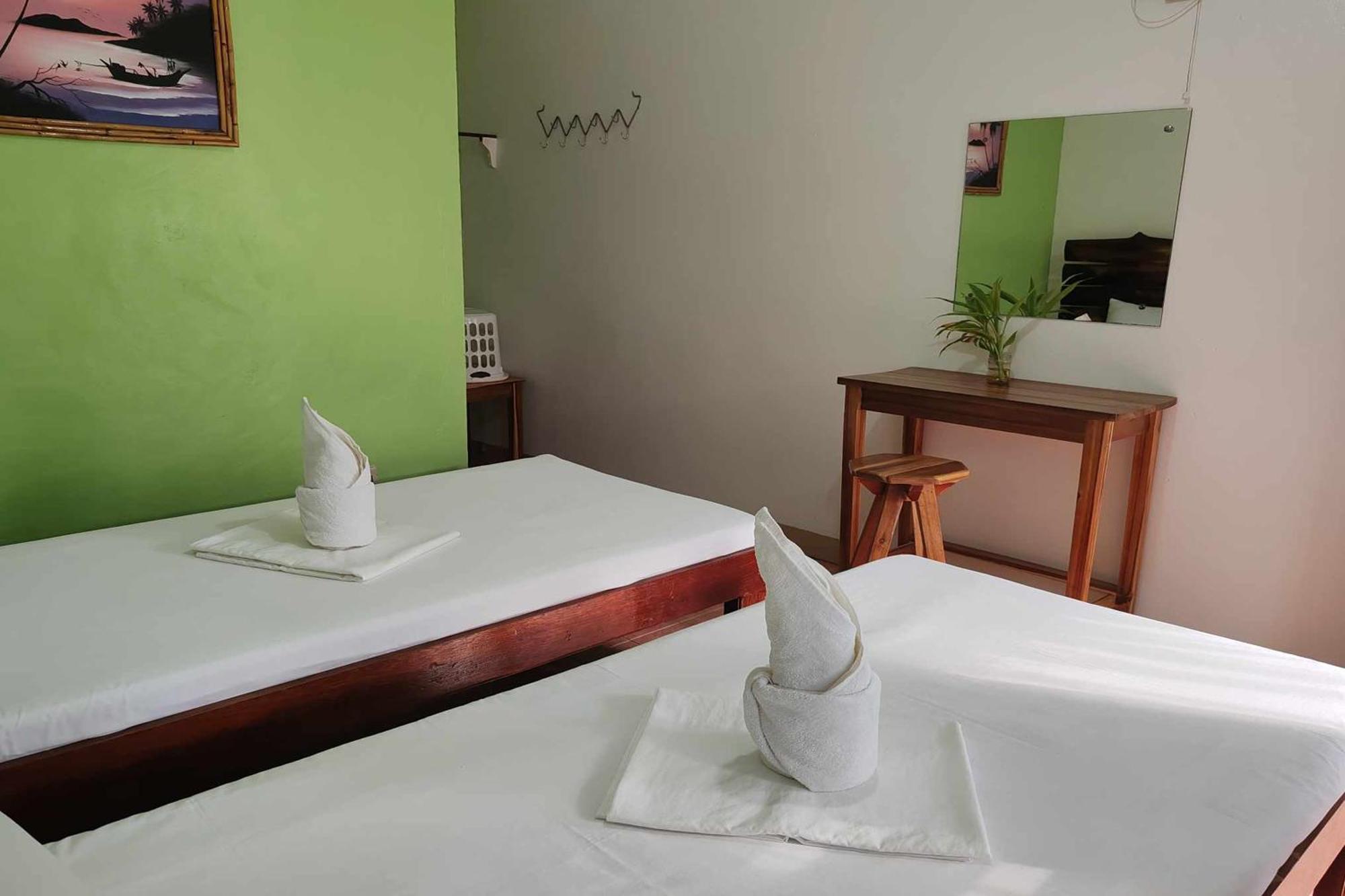 Summer Homes Beach Resort And Cottages Palawan Barton エクステリア 写真