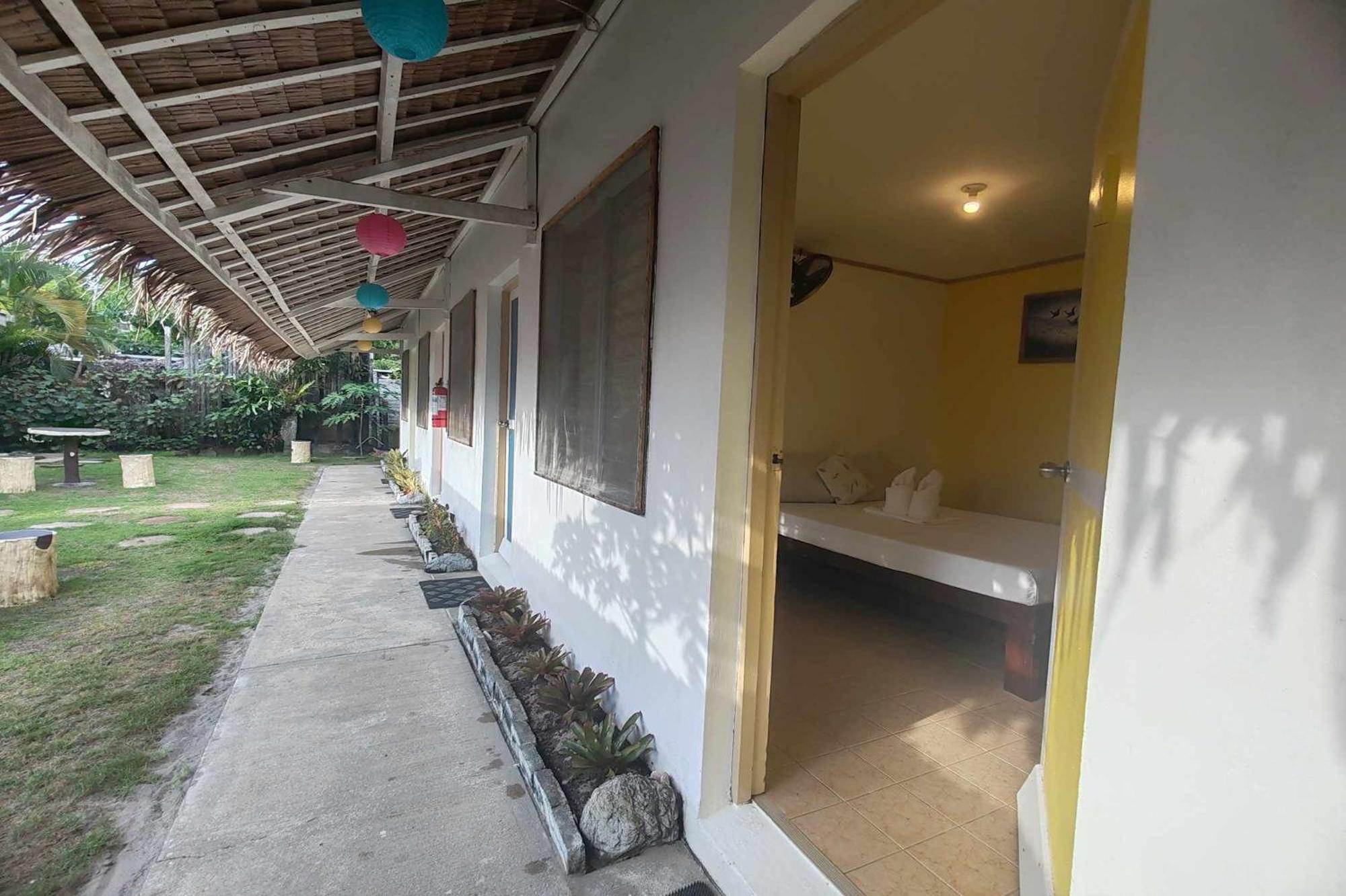 Summer Homes Beach Resort And Cottages Palawan Barton エクステリア 写真